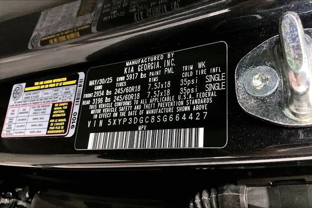 Used 2025 Kia Telluride AWD image 41
