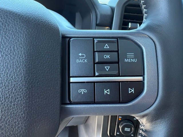 Used 2024 Ford F150 Lariat AWD/4WD image 24