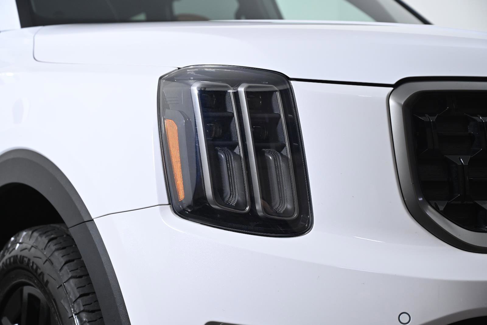 Used 2023 Kia Telluride SX Prestige X-Pro image 4