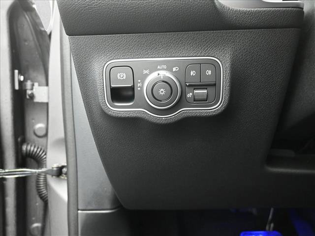 New 2026 Mercedes-Benz GLB 250 4MATIC image 18