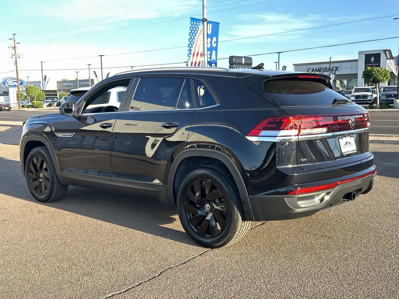 New 2026 Volkswagen Atlas Cross Sport SE image 4
