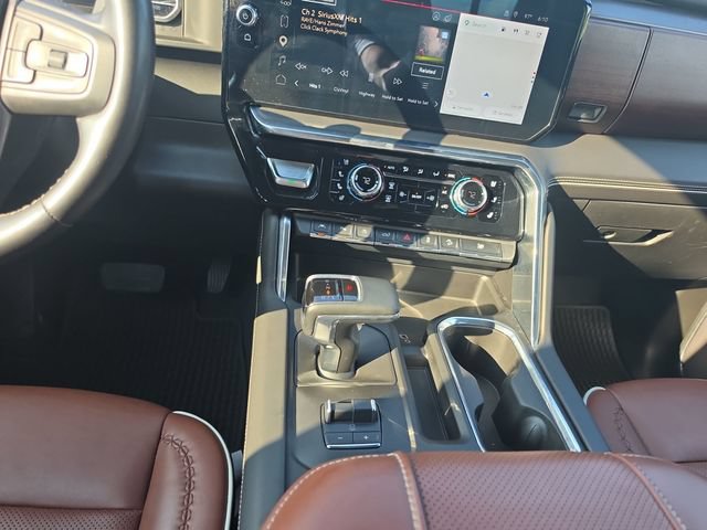 Used 2023 GMC Sierra 1500 Denali Ultimate AWD/4WD image 13