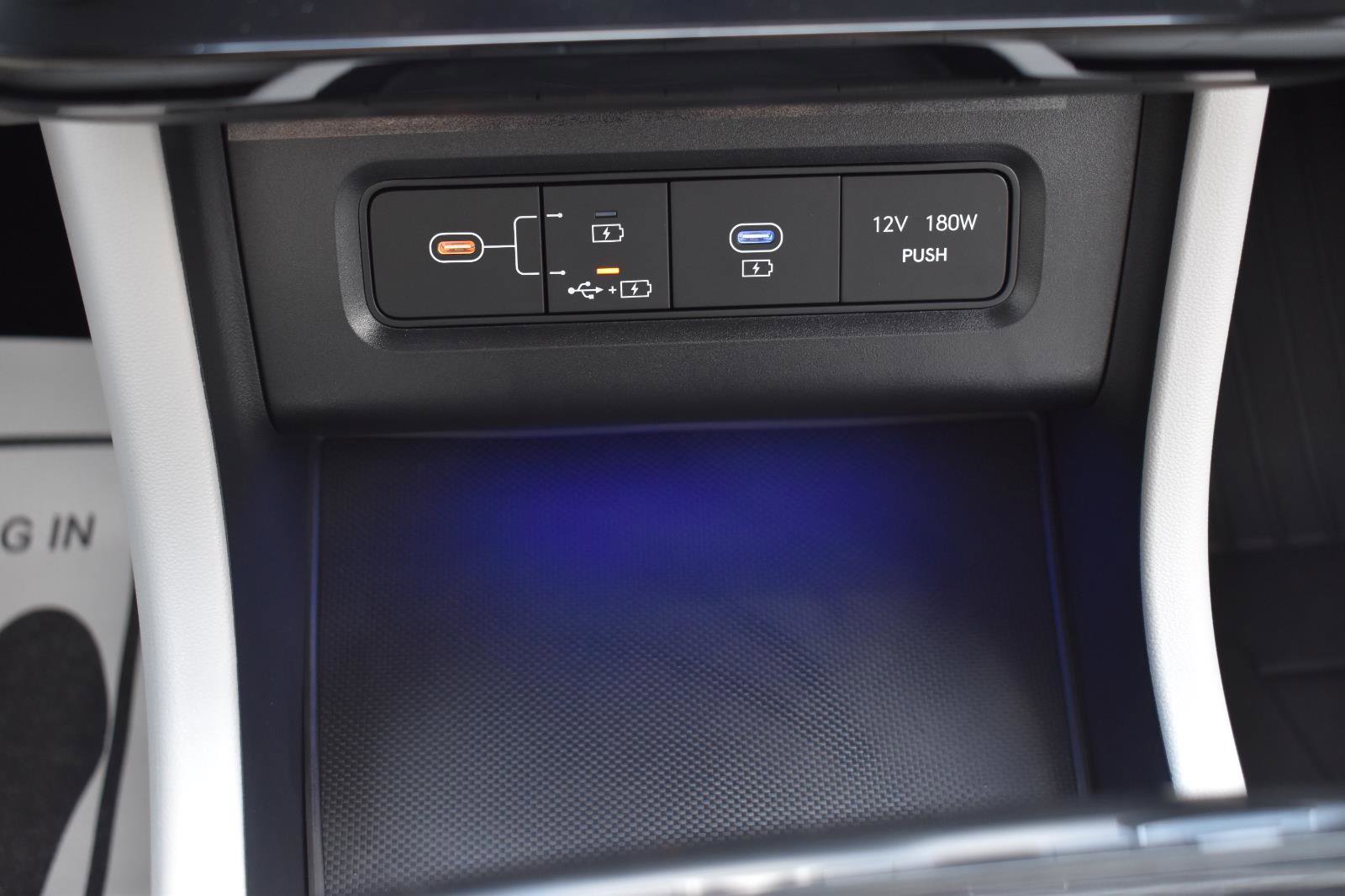 Used 2025 Hyundai Tucson Limited image 43