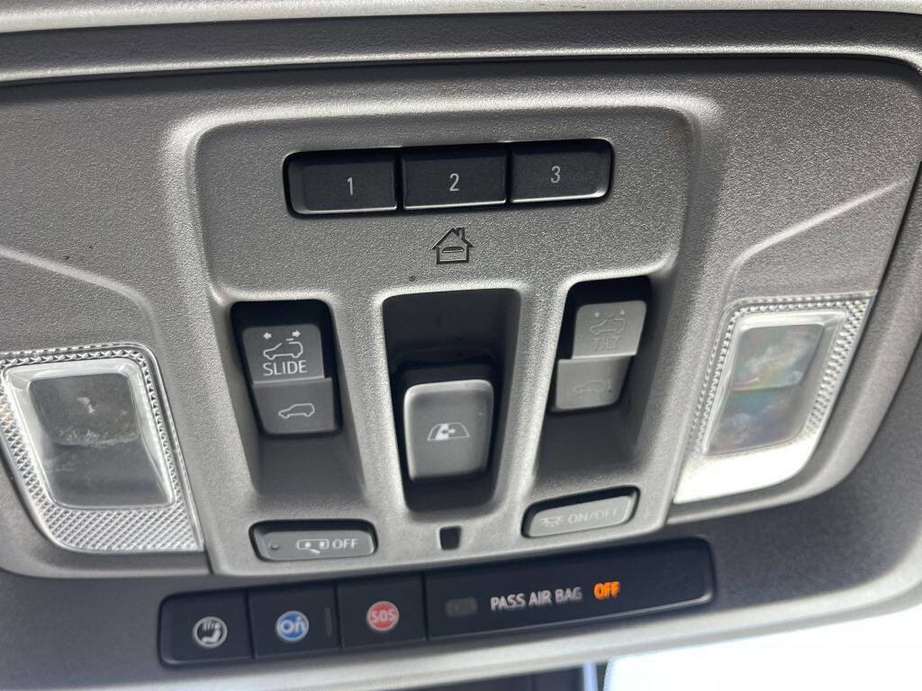 Used 2020 GMC Sierra 2500 Denali w/ Denali Ultimate Package image 31