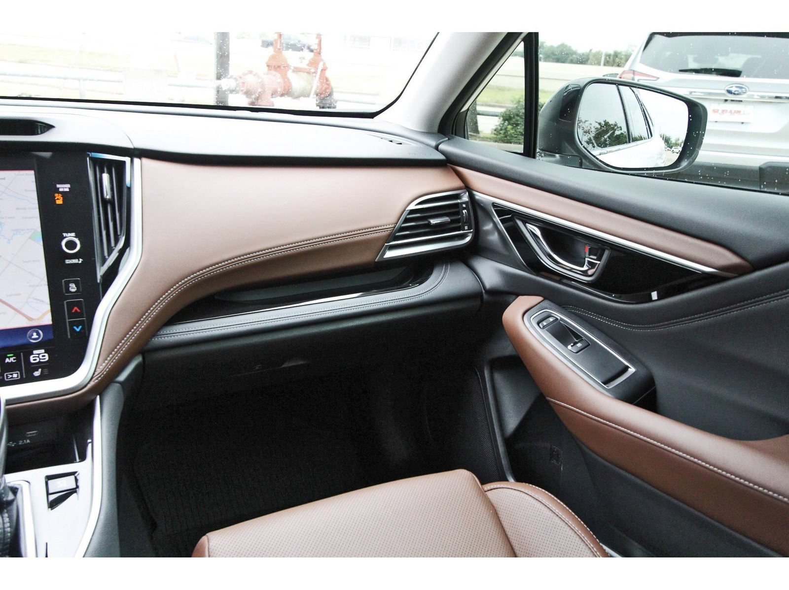 Used 2022 Subaru Outback Touring AWD/4WD image 10