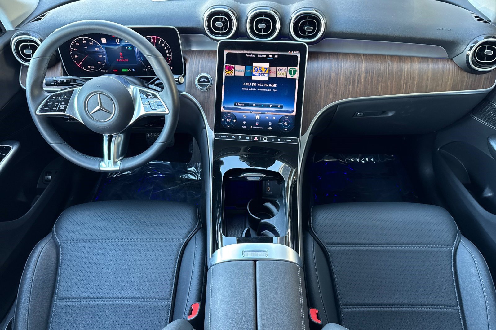 Certified 2025 Mercedes-Benz GLC 350e 4MATIC image 15