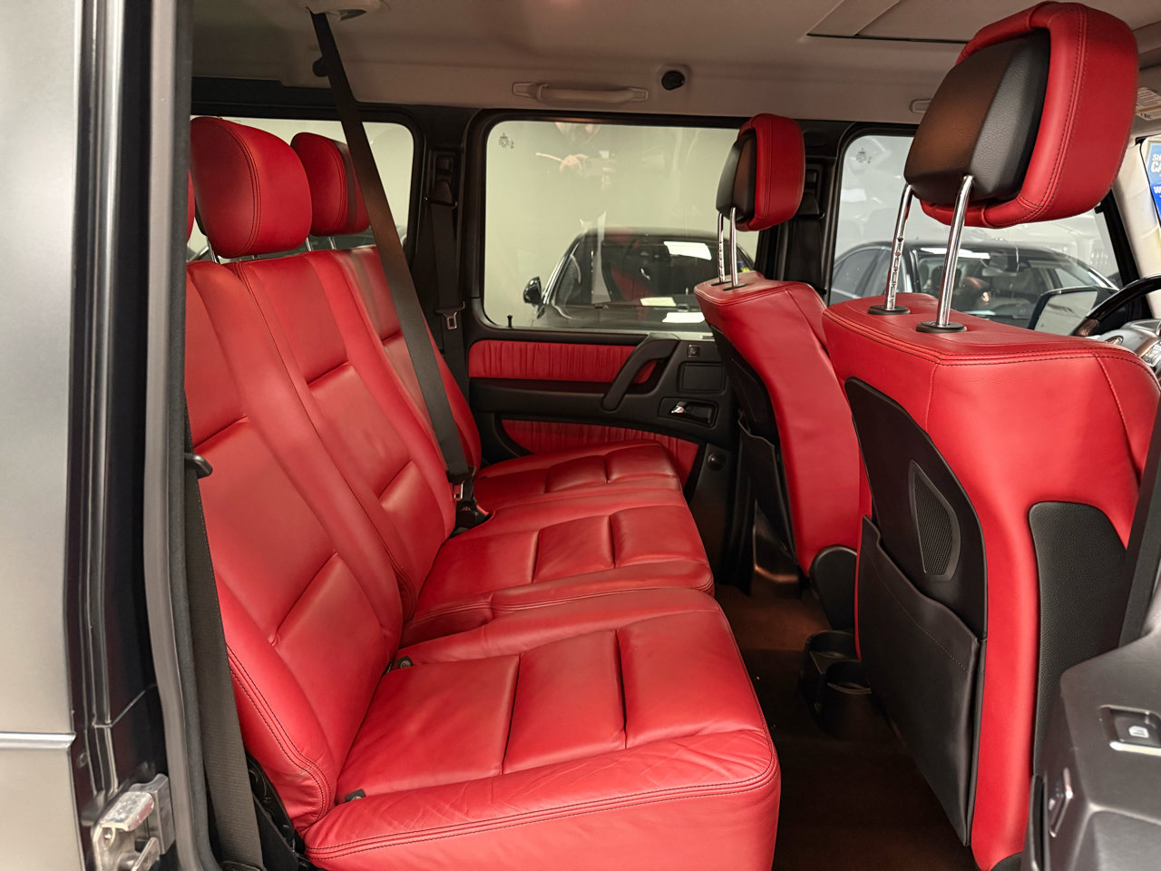 Used 2013 Mercedes-Benz G 550 image 24