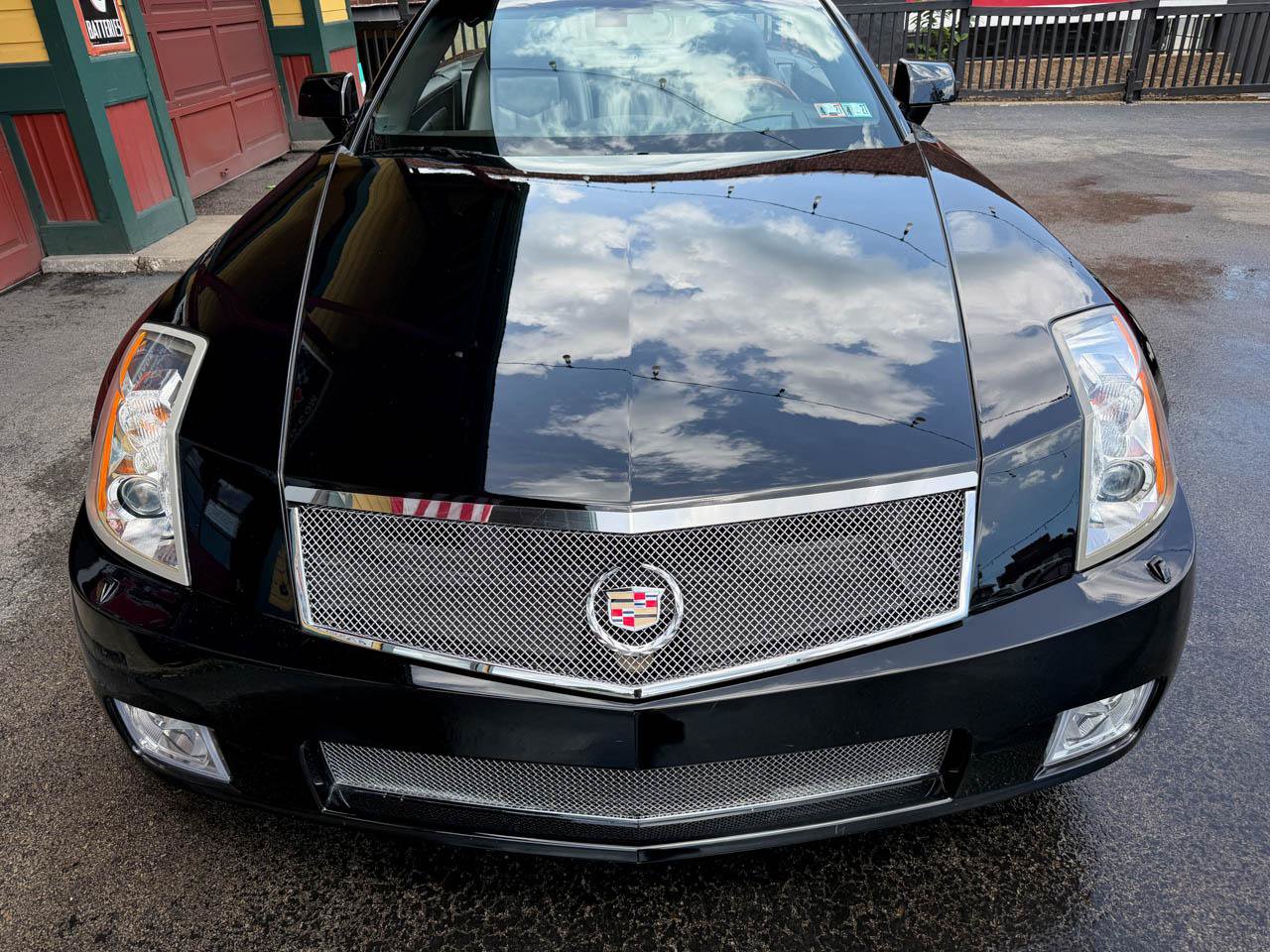 Used 2005 Cadillac XLR RWD image 17