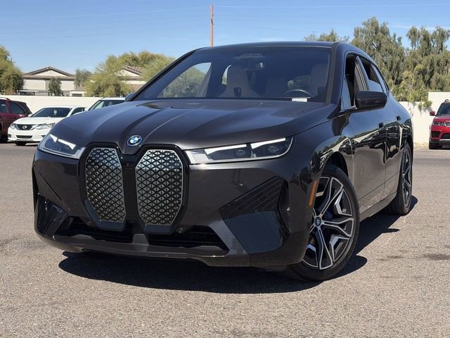 Used 2025 BMW iX xDrive50 w/ Premium Package image 3