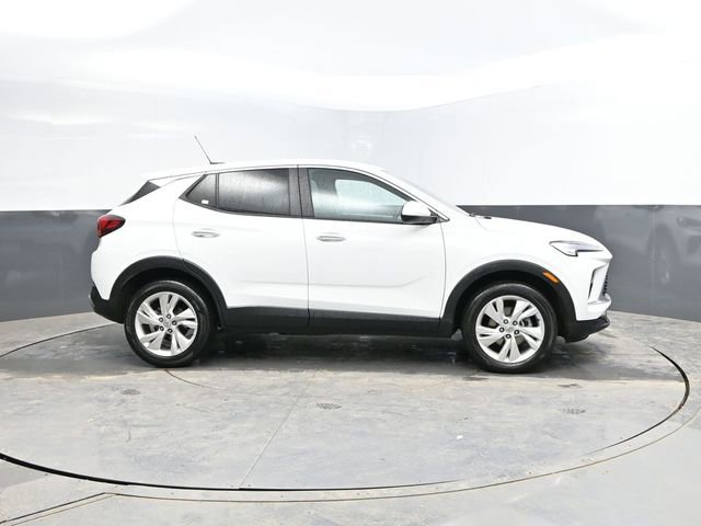 Used 2025 Buick Encore GX Preferred image 12