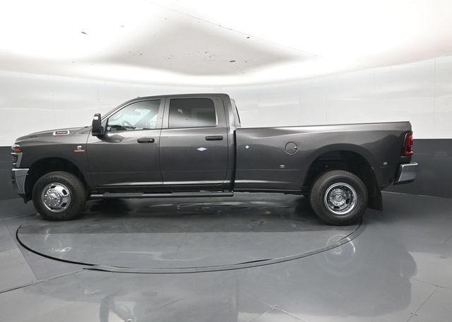 New 2026 RAM 3500 Tradesman AWD/4WD image 25