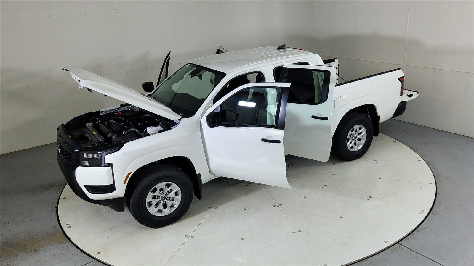 New 2026 Nissan Frontier S w/ Tow Package image 44