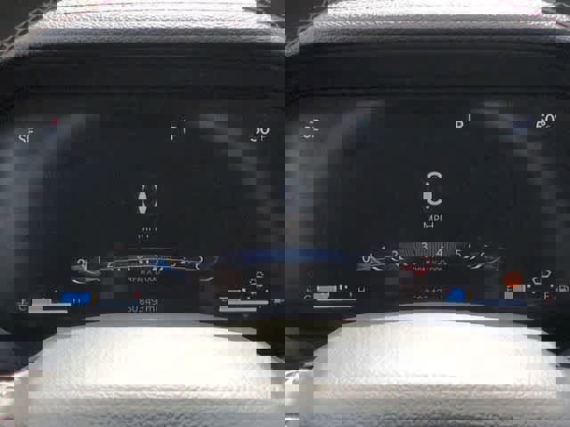 Used 2023 Jeep Grand Cherokee Limited w/ Black Appearance Package image 32