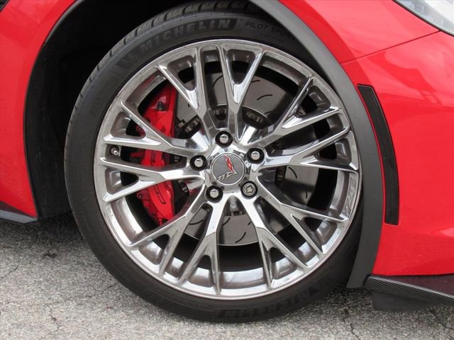 Used 2016 Chevrolet Corvette Z06 w/ Battery Protection Package image 7