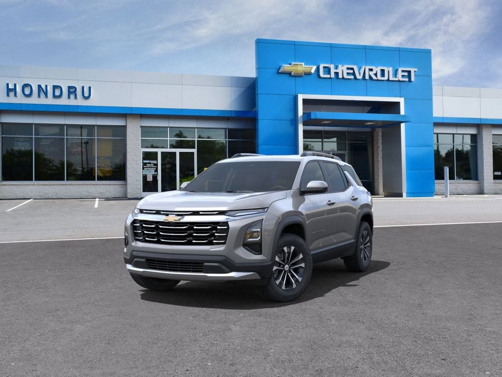 New 2025 Chevrolet Equinox LT w/ Convenience Package II FWD image 8
