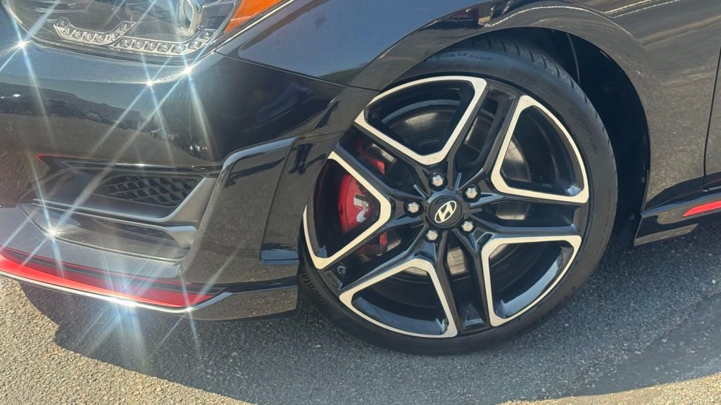 Used 2020 Hyundai Veloster N w/ Performance Package image 7