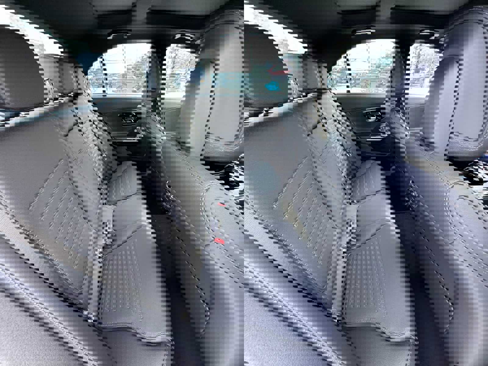 Used 2024 Mercedes-Benz C 300 4MATIC Sedan image 15