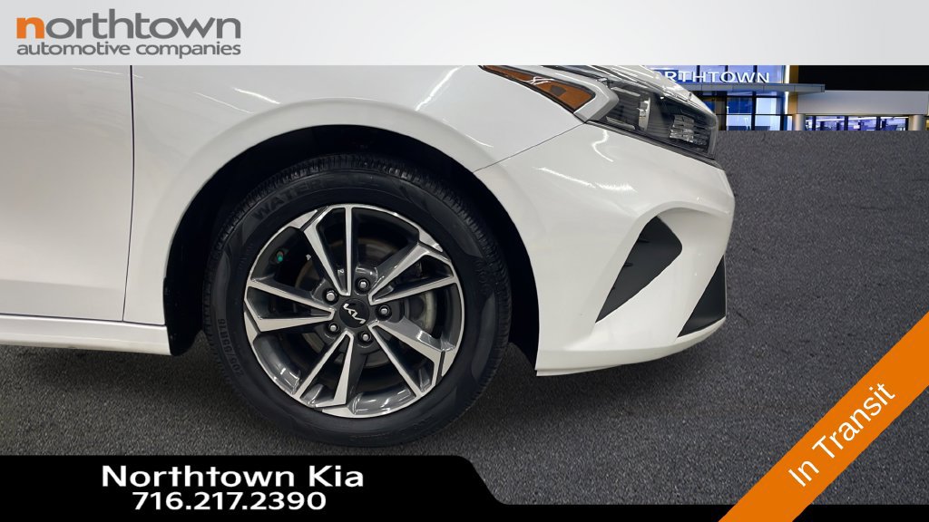 Used 2023 Kia Forte LXS FWD image 23