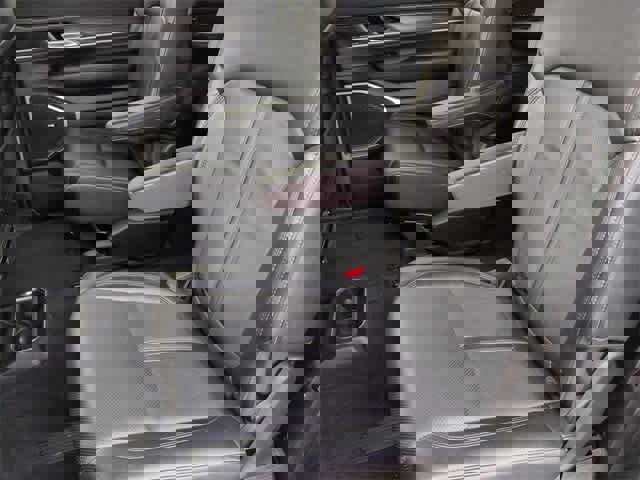 Used 2024 Jeep Wagoneer Series III image 18