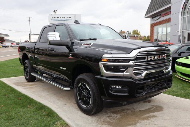Used 2025 RAM 2500 Laramie image 4
