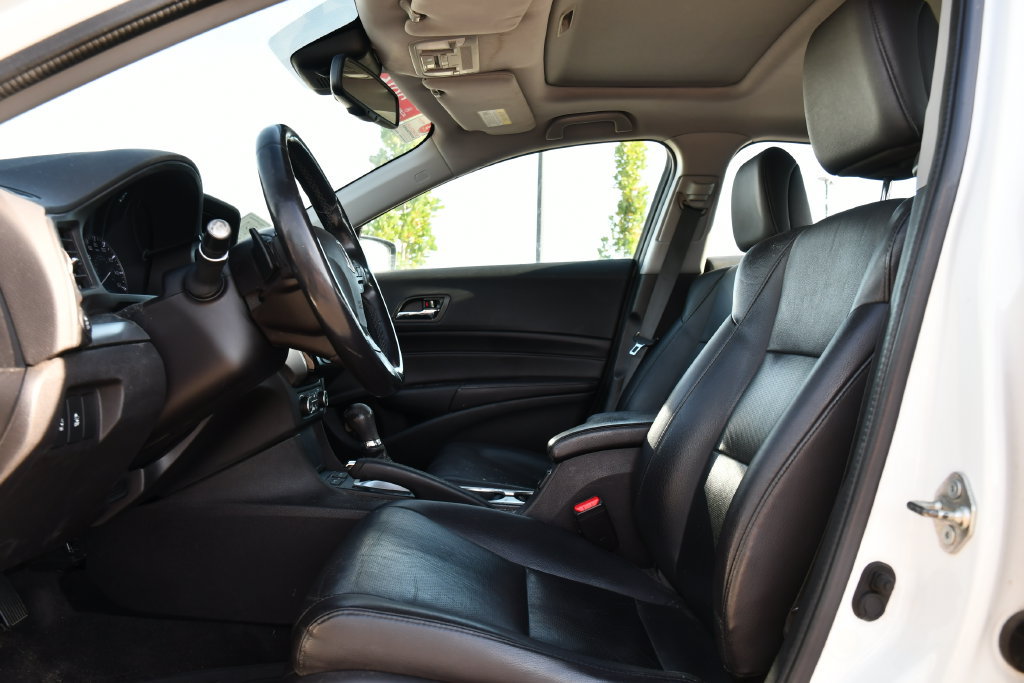 Used 2016 Acura ILX FWD image 14