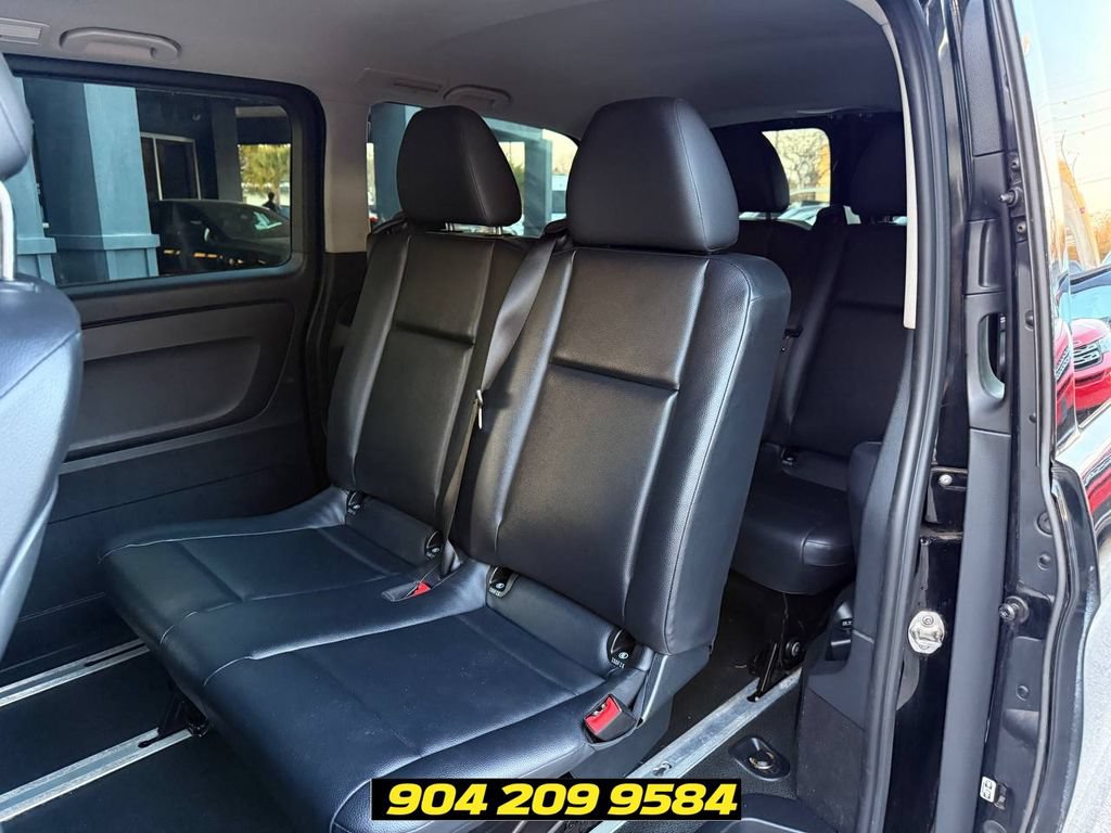 Used 2018 Mercedes-Benz Metris Passenger image 22
