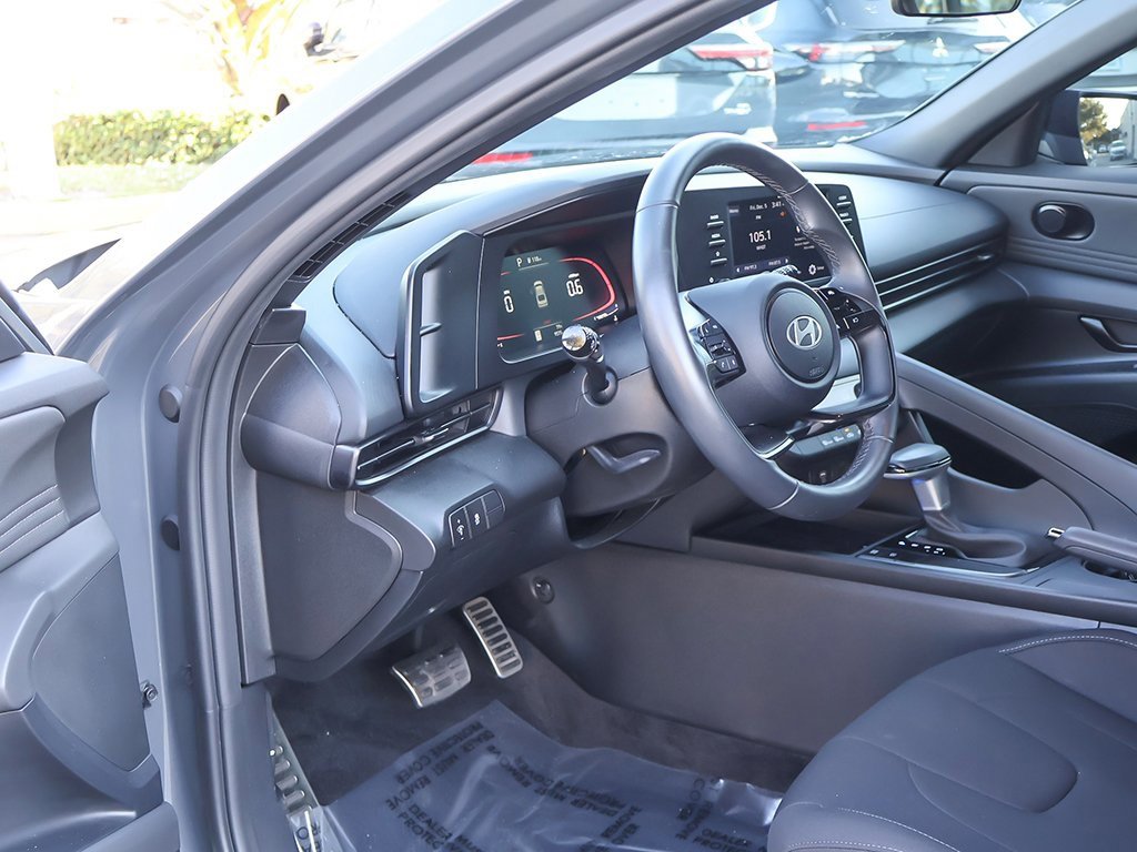 Used 2025 Hyundai Elantra Sport w/ Cargo Package image 21
