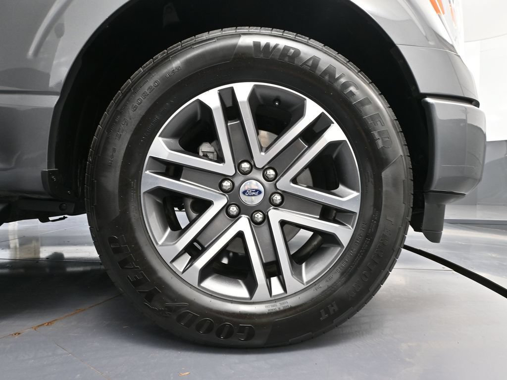 Used 2021 Ford F150 XL w/ STX Appearance Package RWD image 12