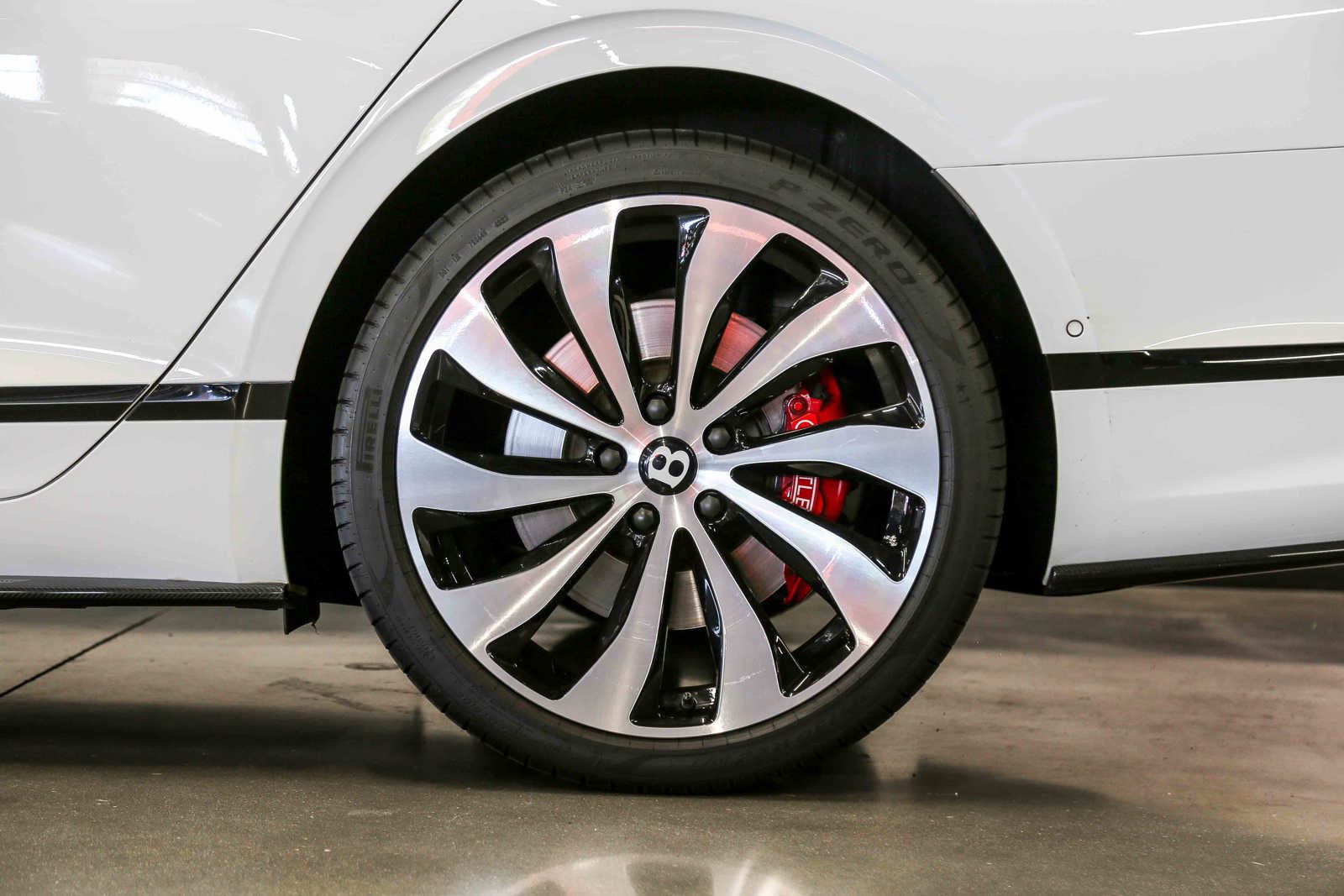 Used 2022 Bentley Flying Spur V8 AWD/4WD image 7