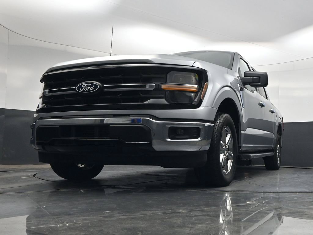 Used 2025 Ford F150 XLT w/ Equipment Group 301A Standard RWD image 43