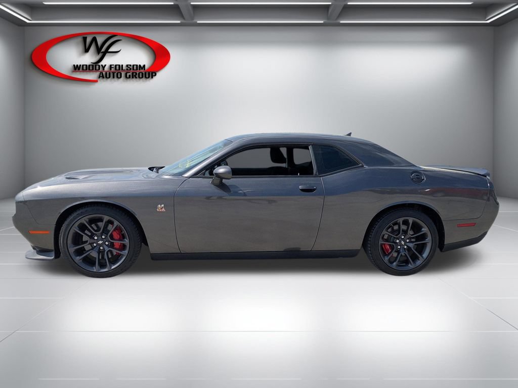 Used 2022 Dodge Challenger R/T Scat Pack w/ Driver Convenience Group RWD image 7
