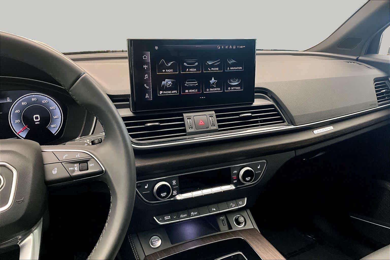 Used 2023 Audi Q5 2.0T Premium Plus w/ Premium Plus Package AWD/4WD image 6