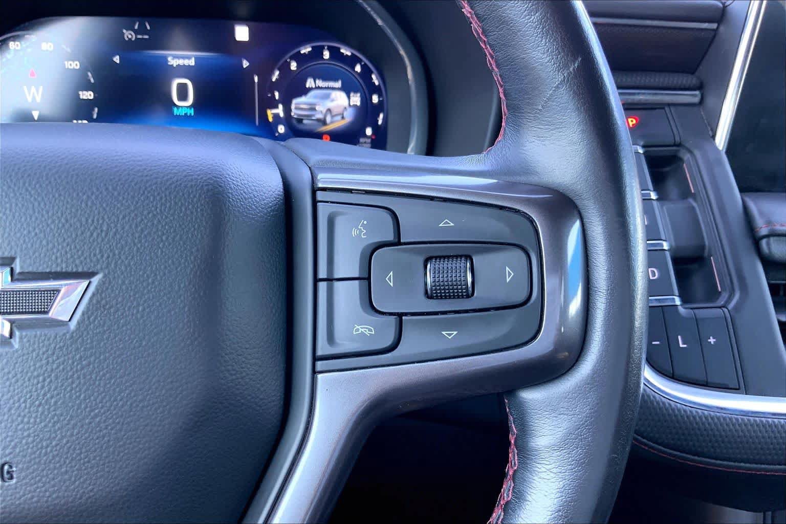 Used 2022 Chevrolet Tahoe RST w/ Luxury Package AWD/4WD image 25