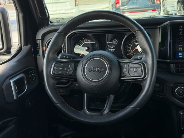 Used 2024 Jeep Gladiator Mojave w/ Convenience Group image 6