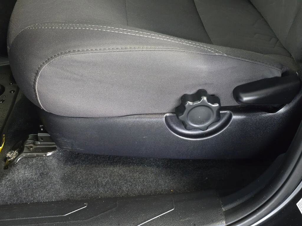 Used 2019 Toyota Tacoma TRD Sport image 13