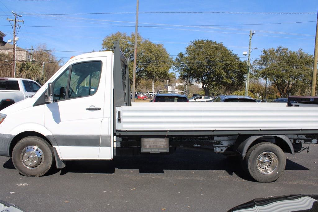 Used 2015 Freightliner Sprinter 3500 image 3