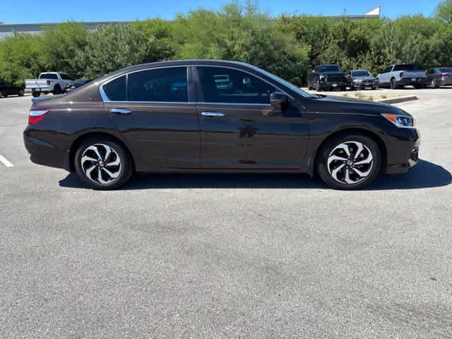 Used 2017 Honda Accord EX-L image 6