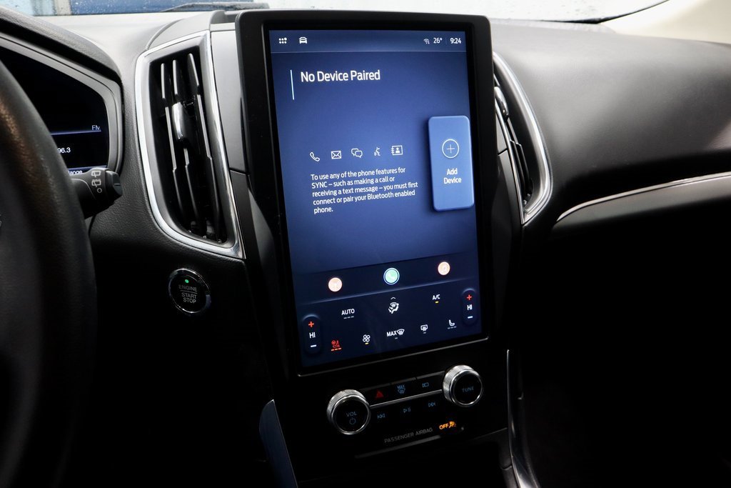 Certified 2024 Ford Edge Titanium image 31