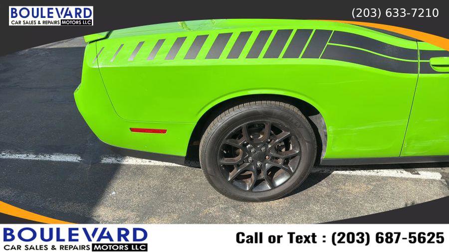 Used 2017 Dodge Challenger GT w/ GT Interior Package image 11