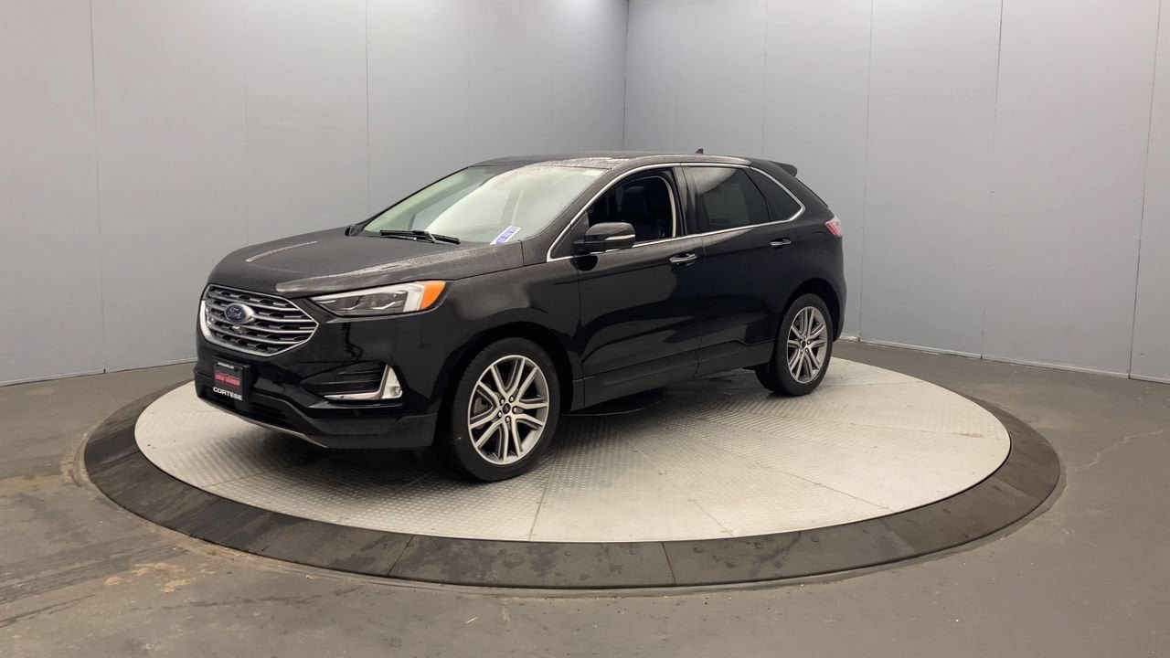 Used 2024 Ford Edge Titanium w/ Equipment Group 301A AWD/4WD image 9
