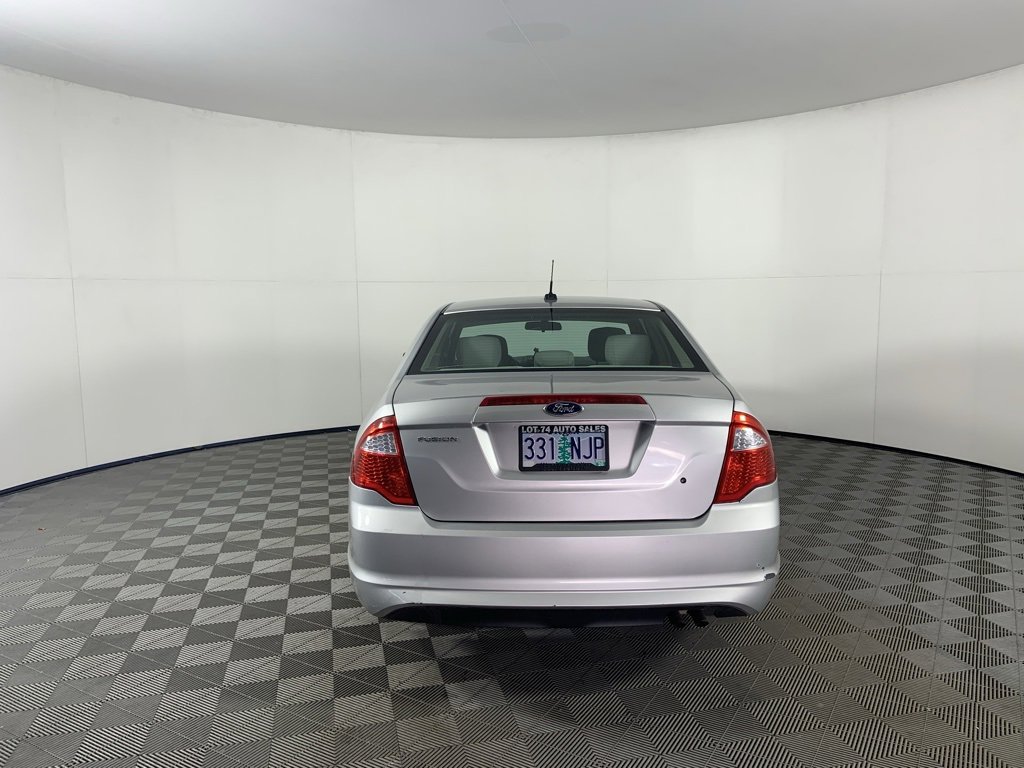 Used 2011 Ford Fusion S image 8