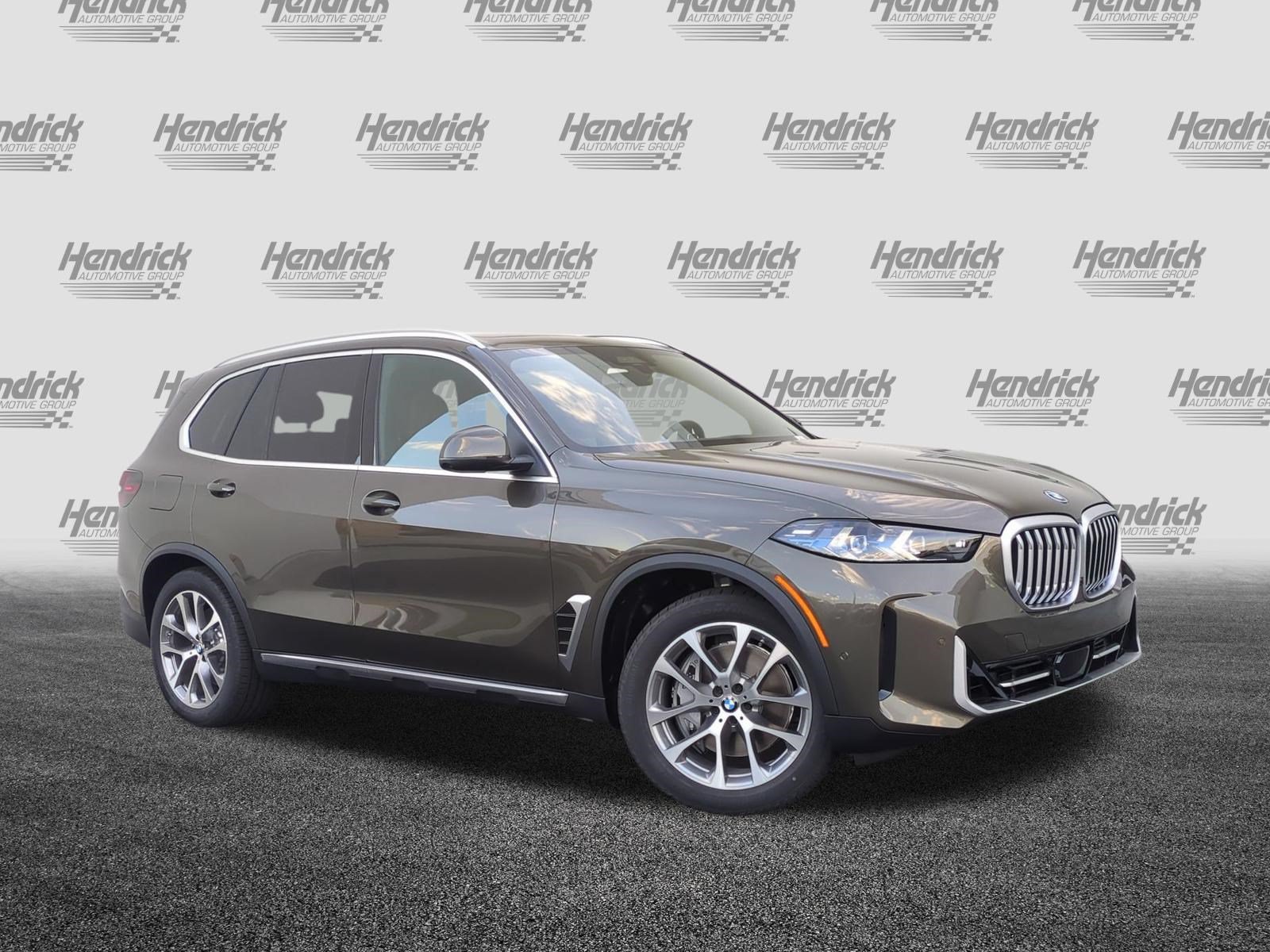 New 2026 BMW X5 xDrive50e AWD/4WD image 2