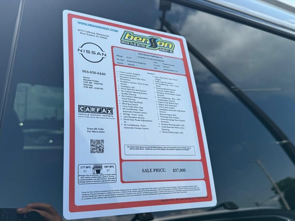 Certified 2024 Nissan Pathfinder SL AWD/4WD image 29