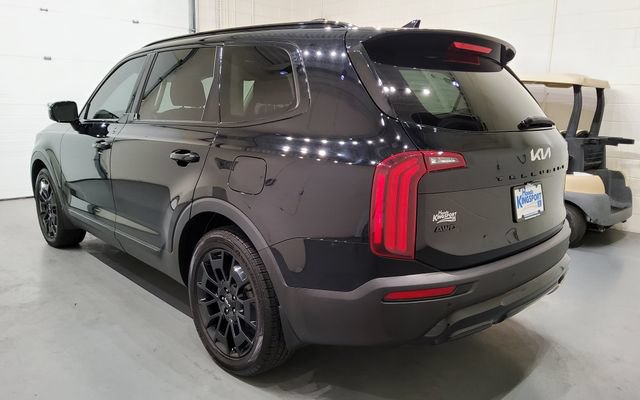 Used 2022 Kia Telluride SX w/ Nightfall Edition Package AWD/4WD image 5