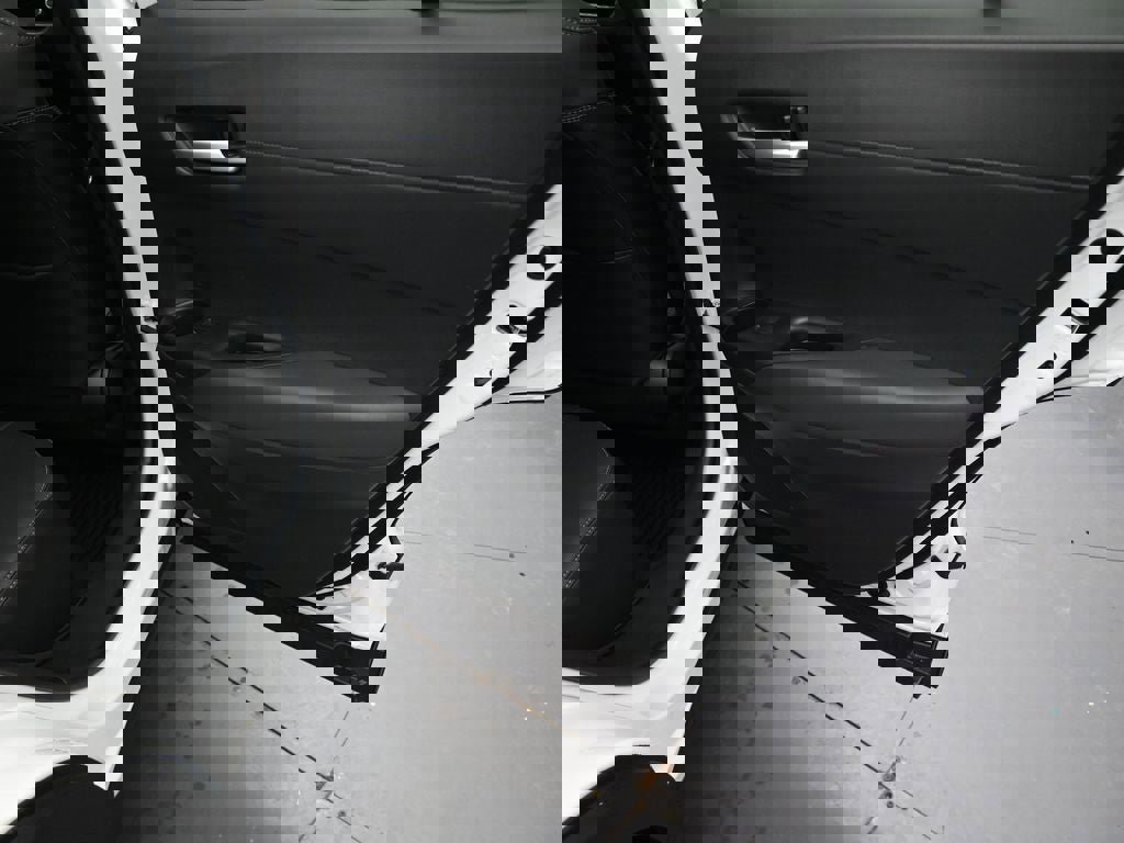 New 2026 Toyota Corolla Cross XLE w/ Convenience Package image 34