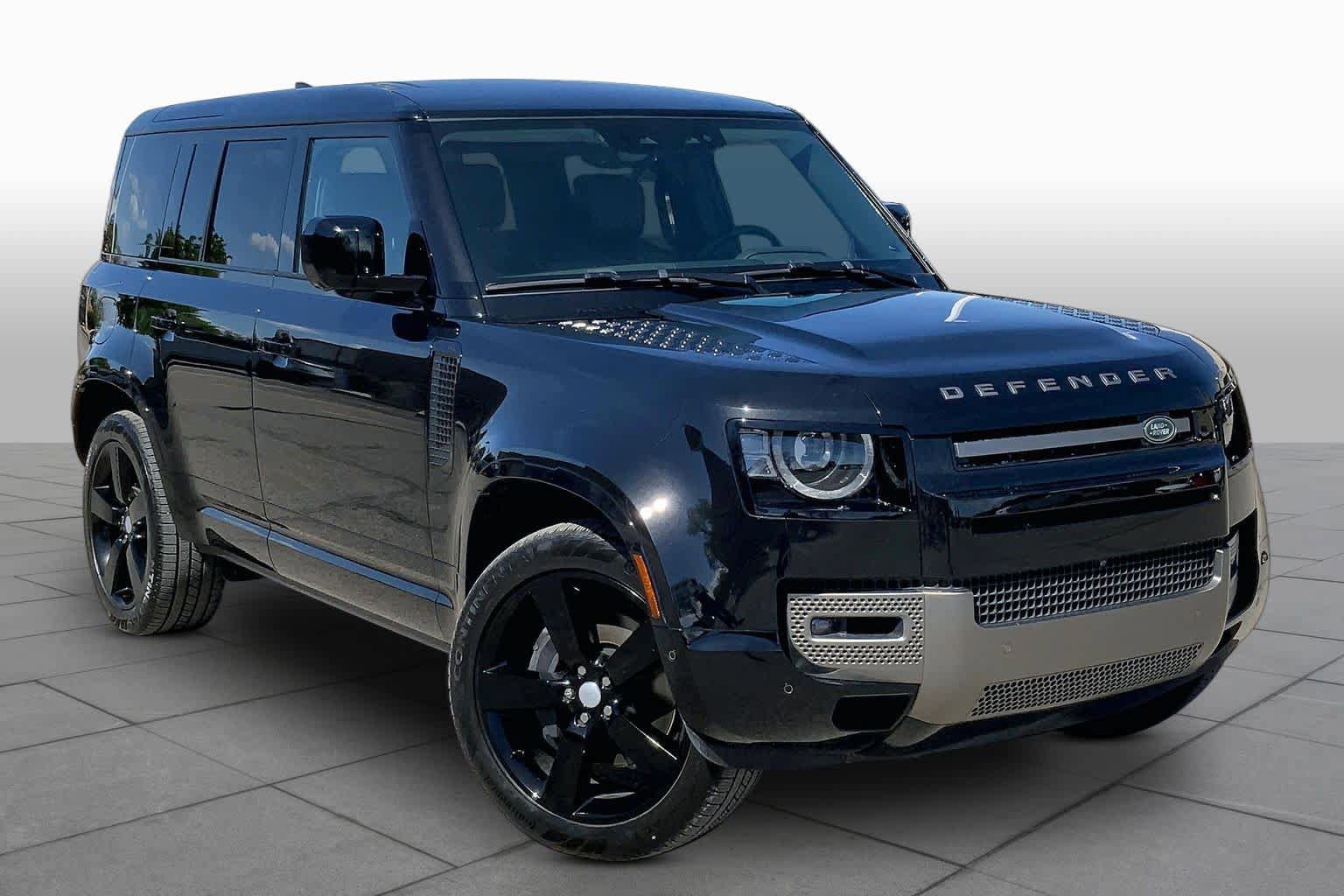 Certified 2025 Land Rover Defender 110 X-Dynamic SE image 3