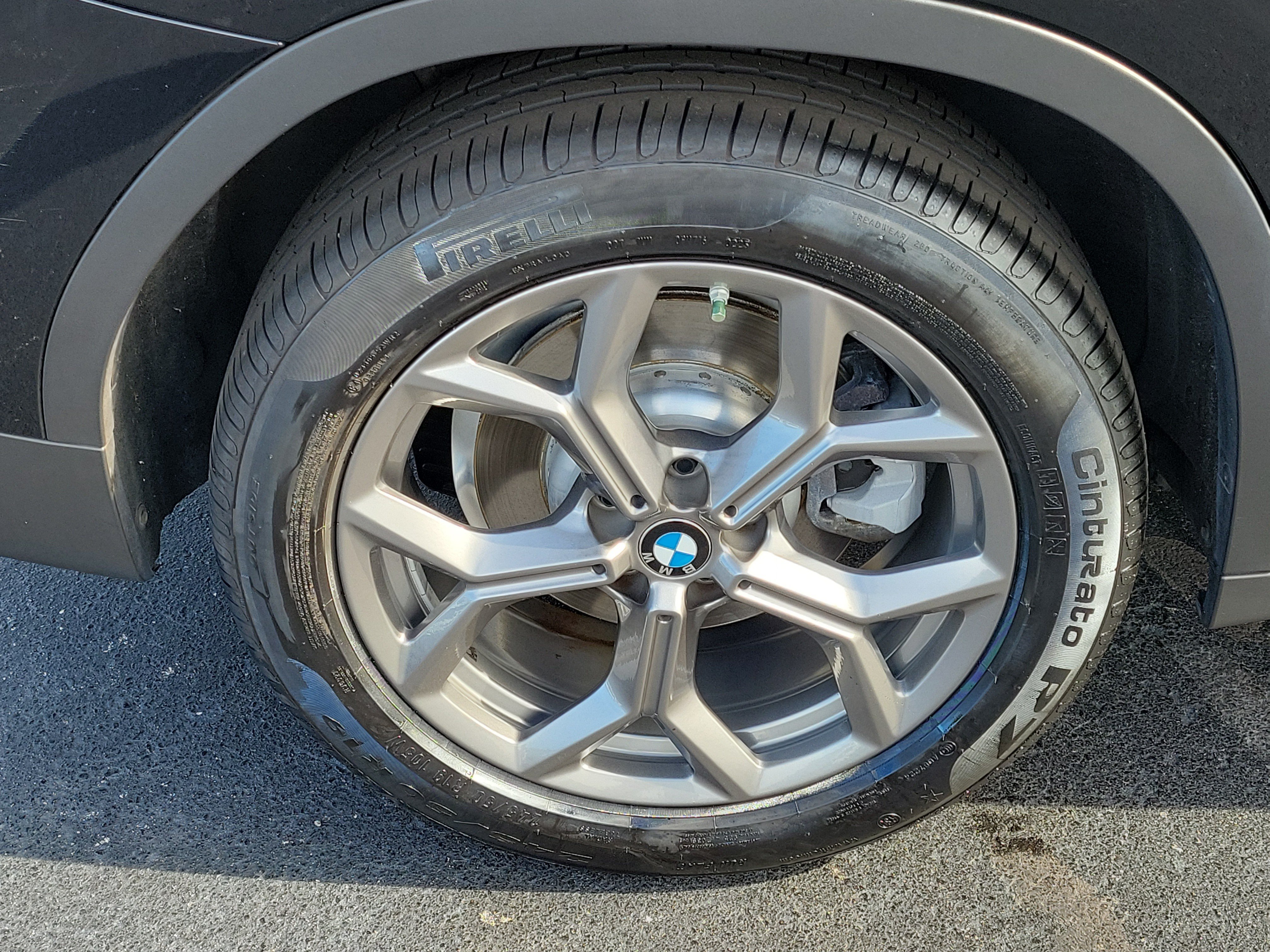Used 2024 BMW X3 xDrive30i w/ Premium Package w/ZPA AWD/4WD image 7