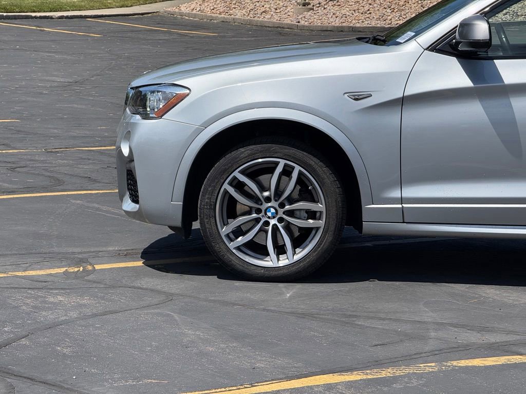 Used 2017 BMW X4 M40i AWD/4WD image 8
