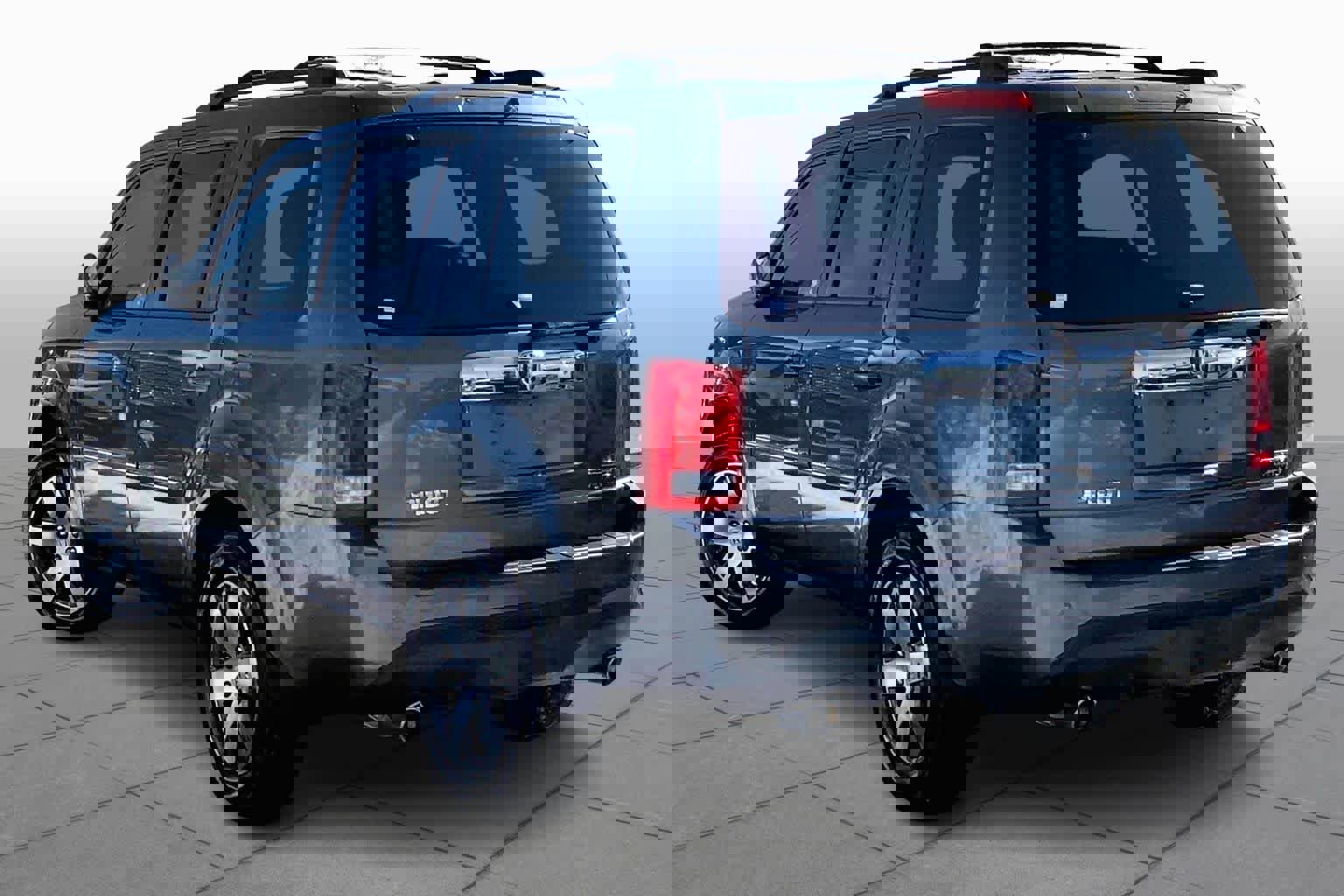 Used 2012 Honda Pilot Touring image 11