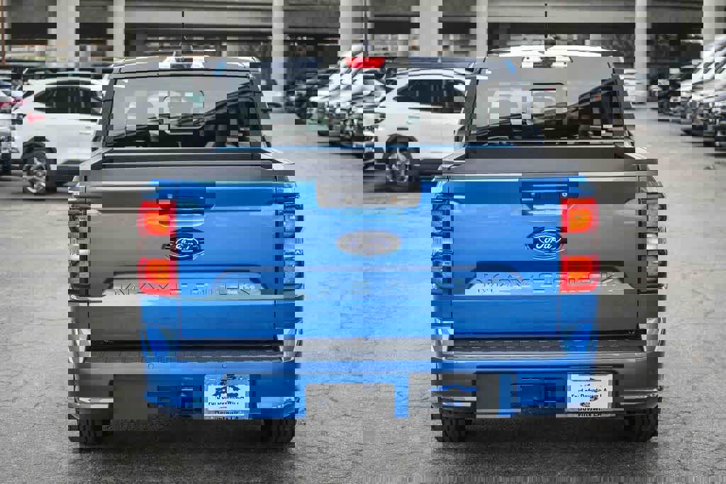 New 2026 Ford Maverick Lobo image 7